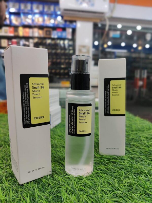 Snail Essence Serum - Hydrating & Nourishing Skincare Treatment (100ml) - Image 3